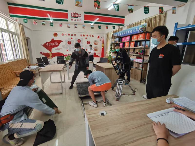 追星女孩心理学分析报告：浦城县广告片拍摄公司揭秘饭圈应援式传播逻辑